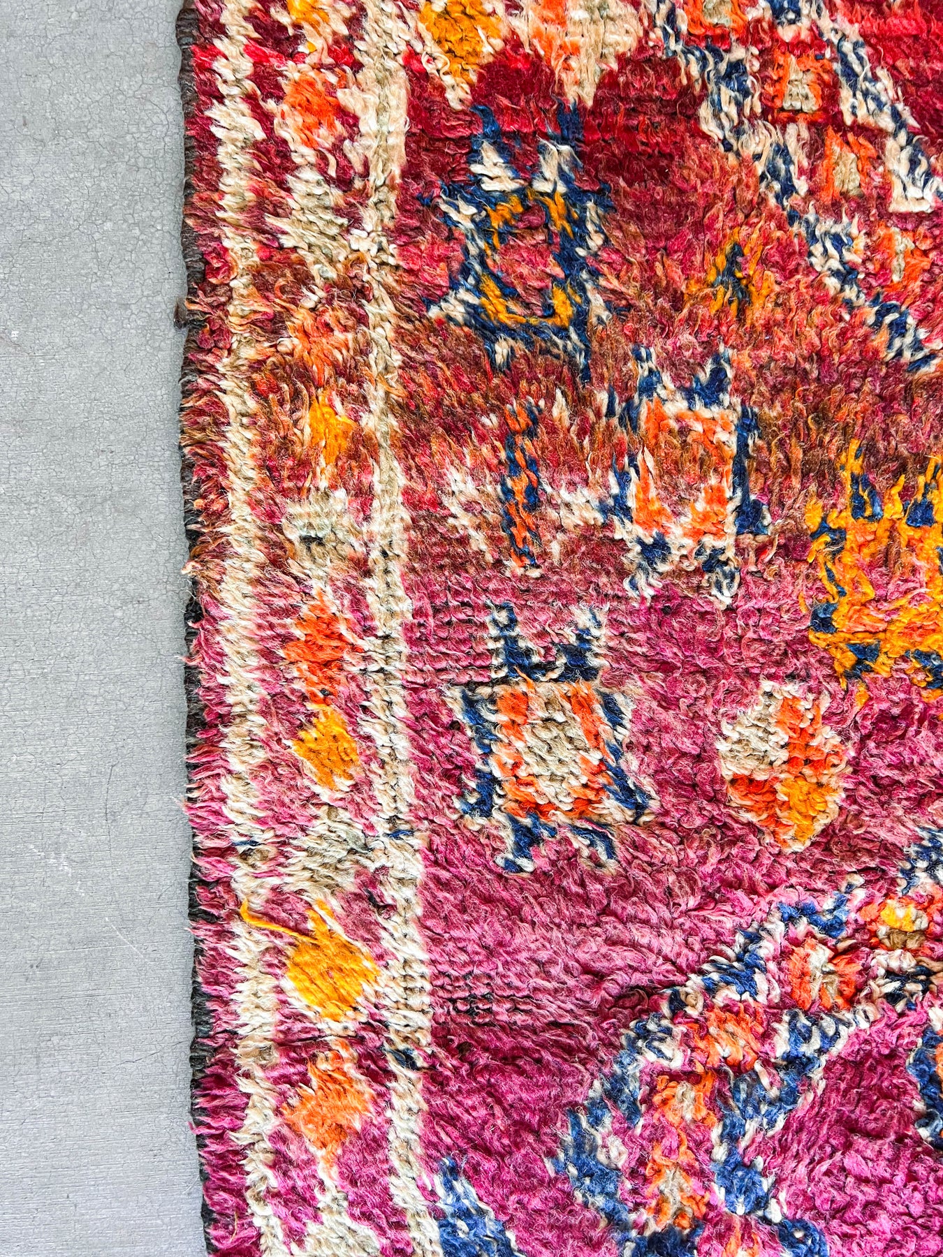 Banksy Did It Vintage Berber Rug – SOUKi RATHMAN