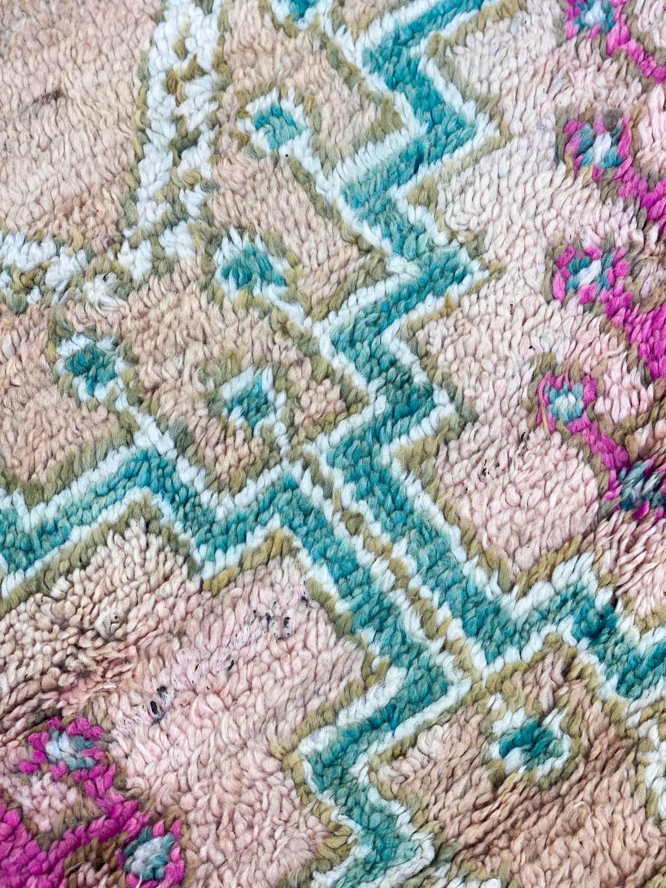 Duchess Vintage Berber Rug – SOUKi RATHMAN